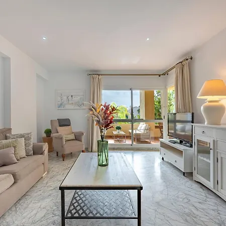 Spacious 3 Bedrooms At Brisas