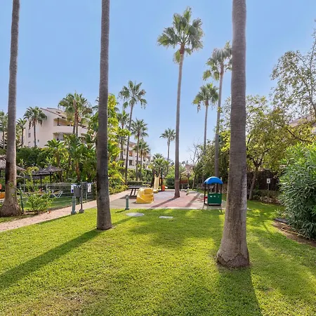 Spacious 3 Bedrooms At Brisas *