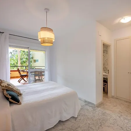 Spacious 3 Bedrooms At Brisas Marbellac