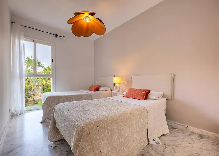 Spacious 3 Bedrooms At Brisas * Marbella