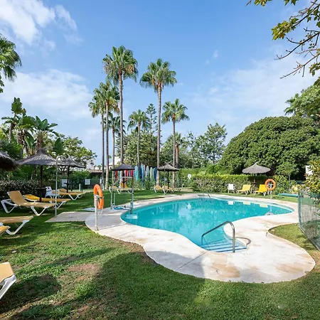 Spacious 3 Bedrooms At Brisas דירה