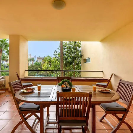 Spacious 3 Bedrooms At Brisas * מארבלה