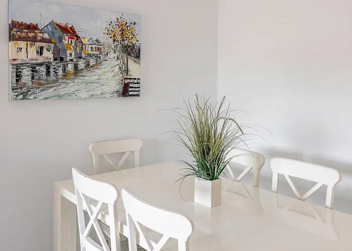 Spacious 3 Bedrooms At Brisas * Marbella